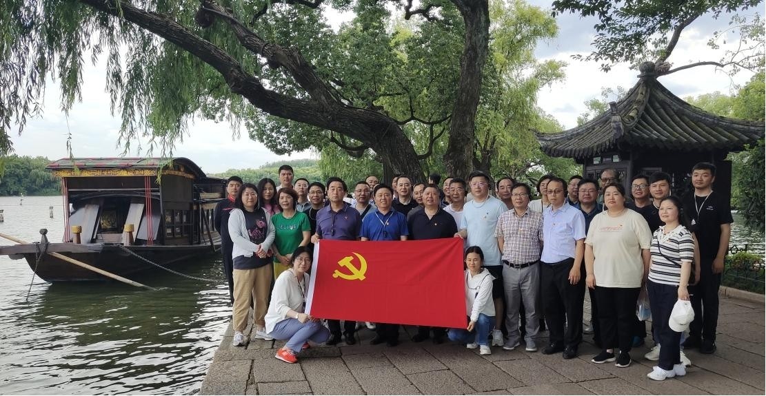 图片5.jpg 图片5.jpg